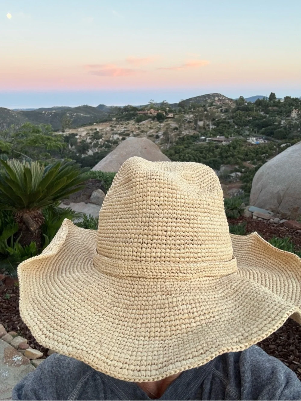 Janessa Leone packable Sacha Hat in Natural never worn - Picture 11 of 13